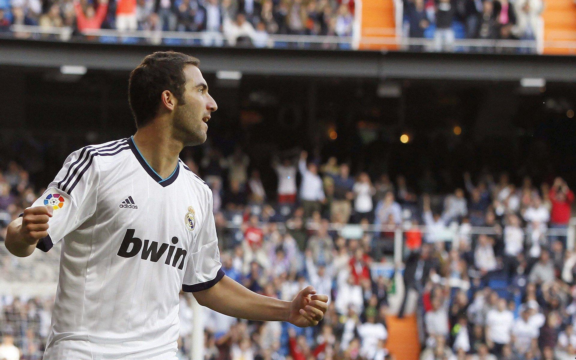 开云运营管理部：巴斯托尼强调超级杯关键作用，齐沃幕后助力球队屡创佳绩