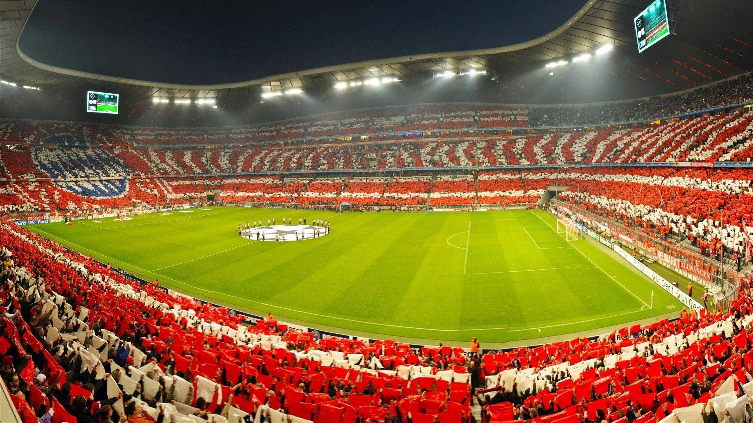 欧冠本周最佳阵容揭晓，马杜埃凯光芒四射，孔德、格林伍德与卡尔携手闪耀